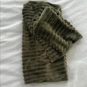 Ribbed Olive Green infinity Scarf